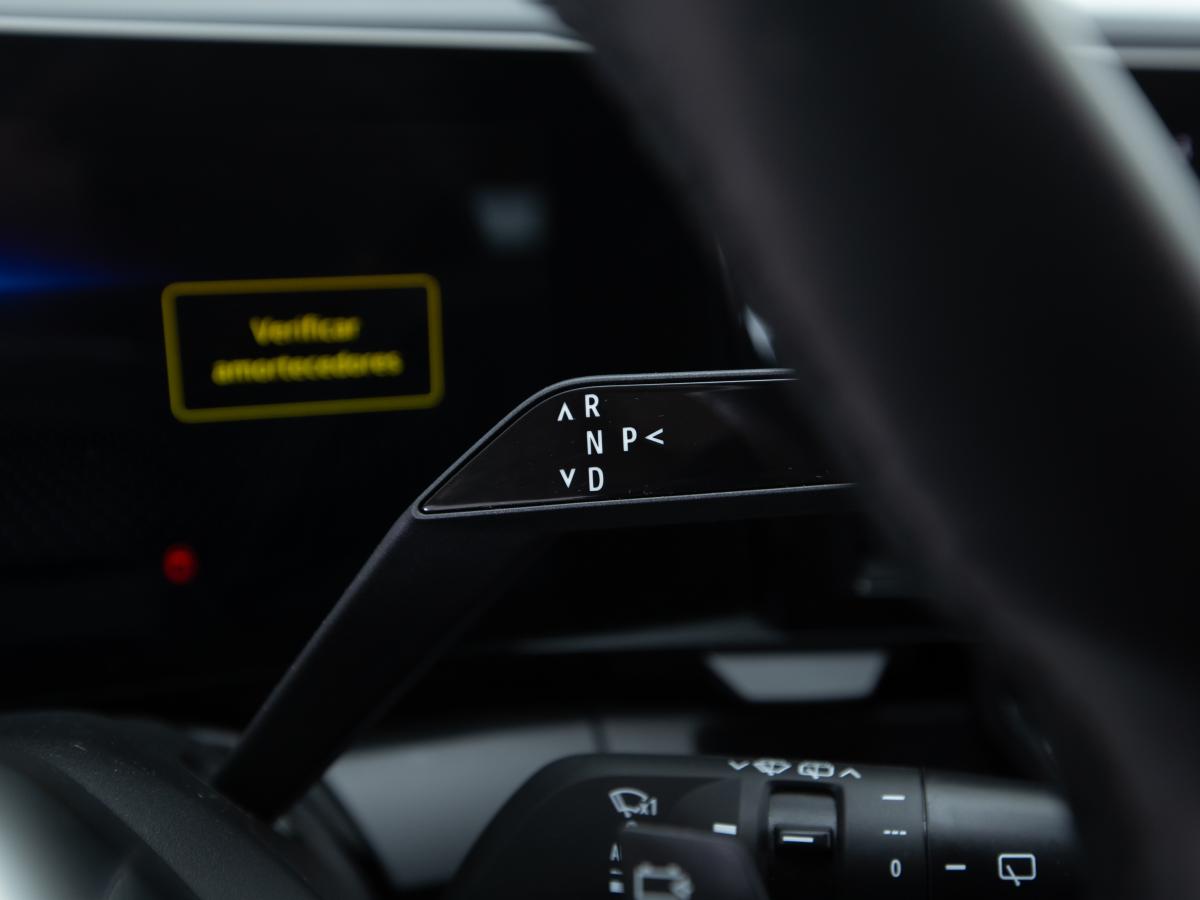 renault-megane-e-tech-2023-eletrico-0cc