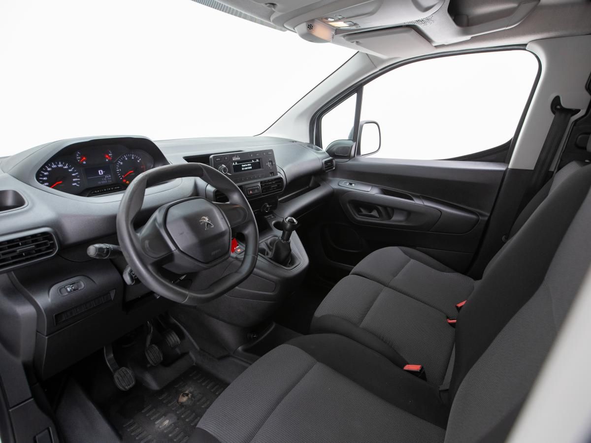 peugeot-partner-2019-diesel-1560cc