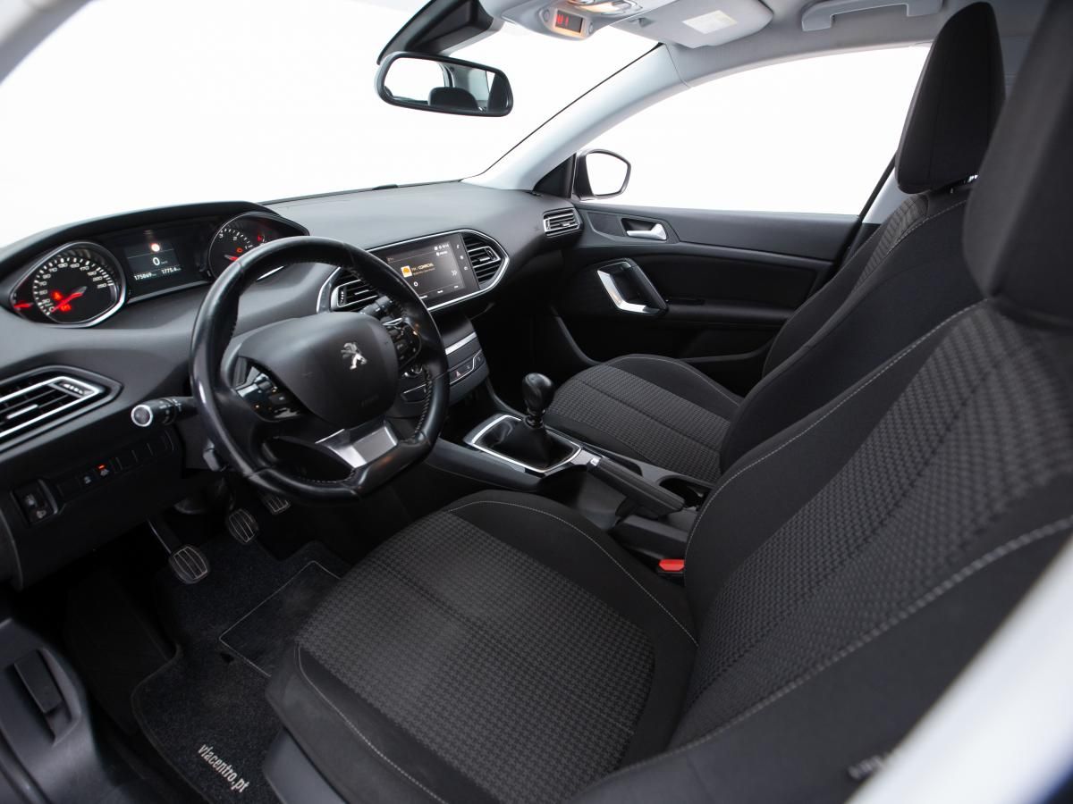 peugeot-308-sw-2018-diesel-1560cc