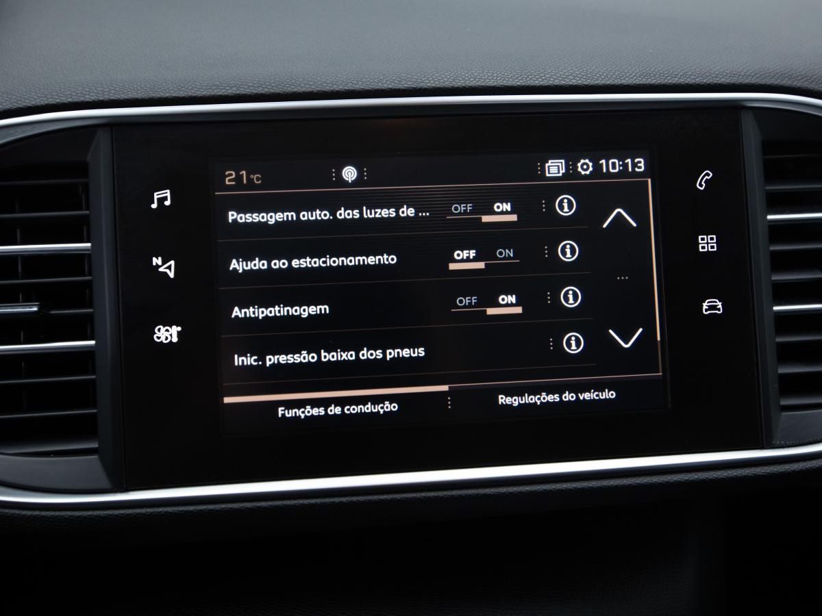 peugeot-308-sw-2018-diesel-1560cc