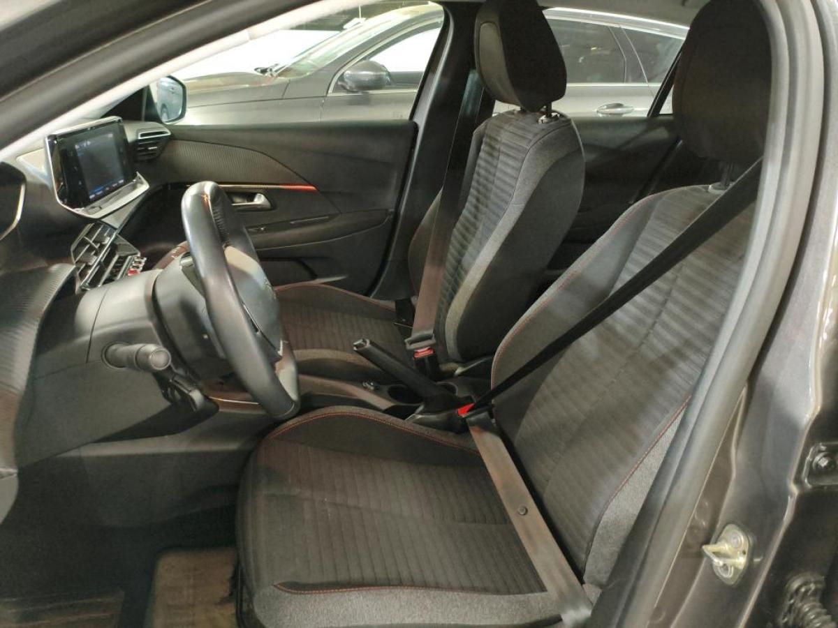 peugeot-208-2022-diesel-1499cc