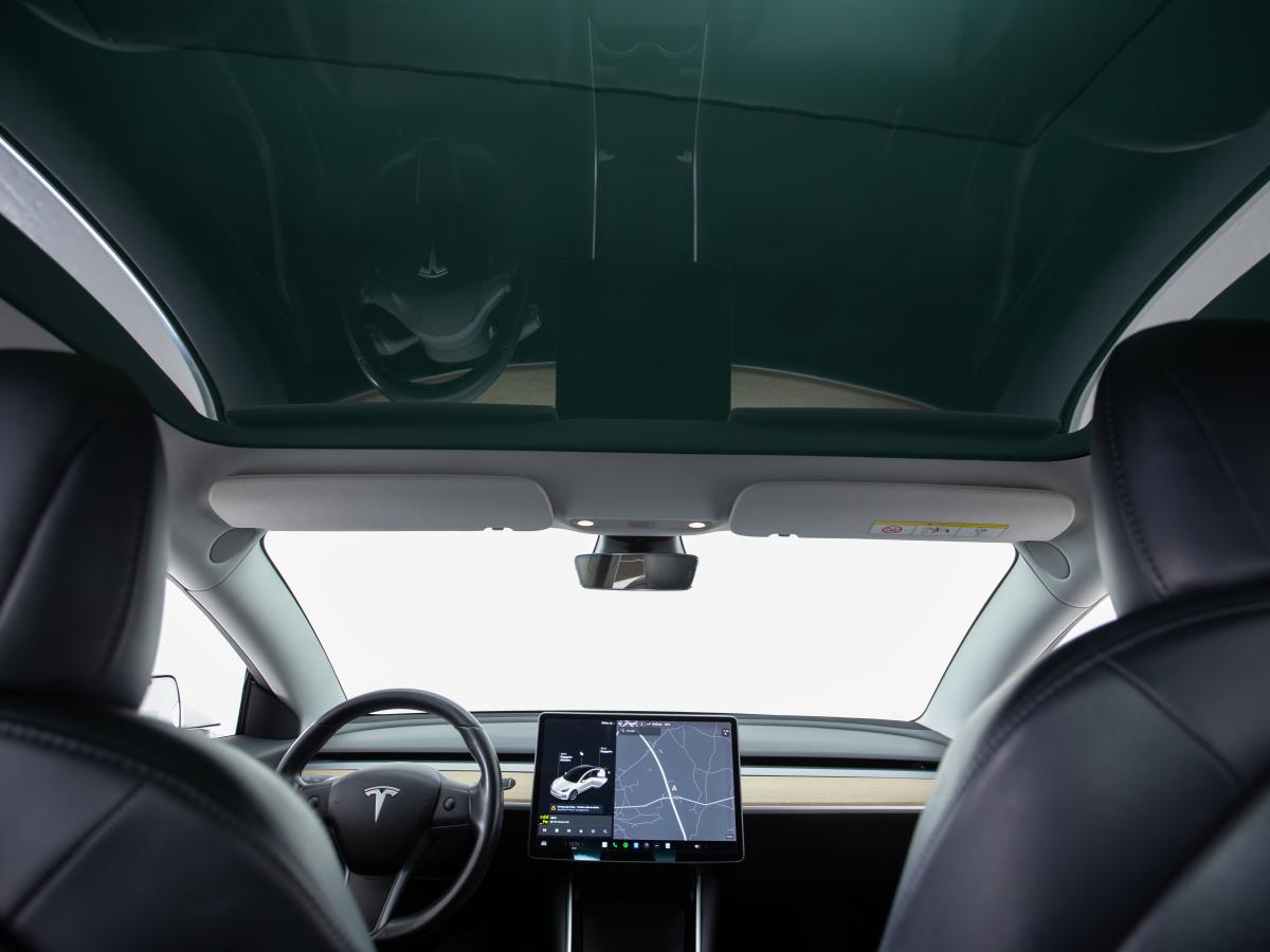 tesla-model-3-2019-eletrico-0cc