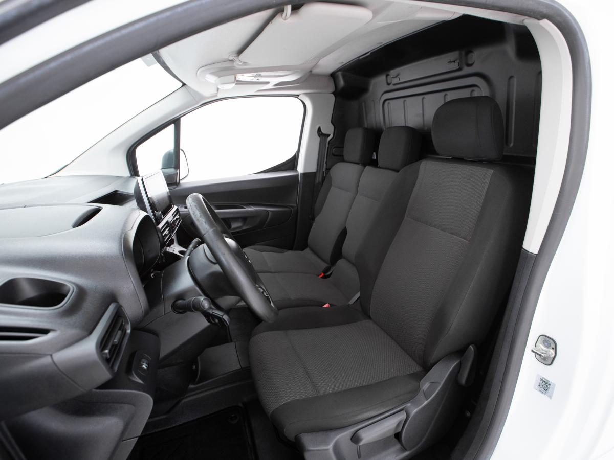 citroen-berlingo-2021-diesel-1499cc
