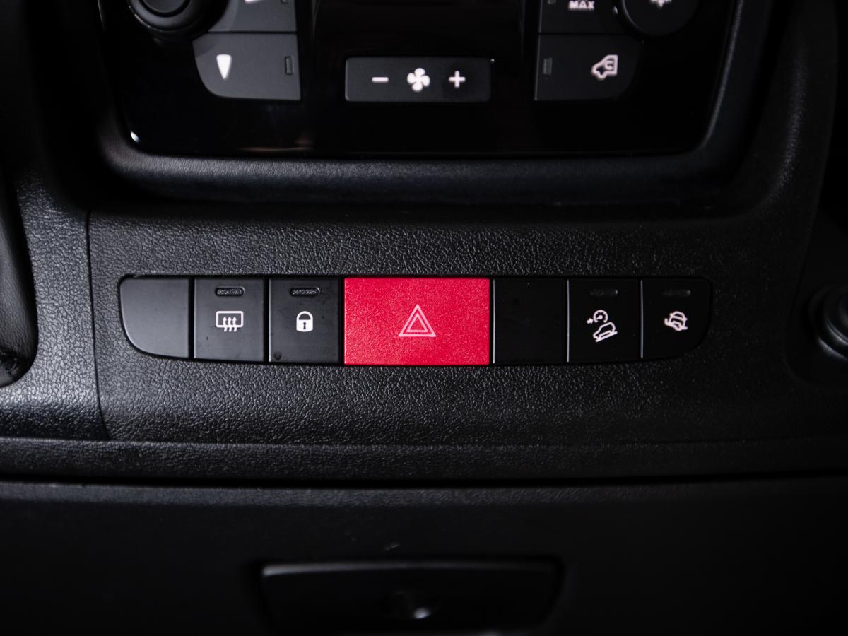 peugeot-boxer-2023-diesel-2179cc