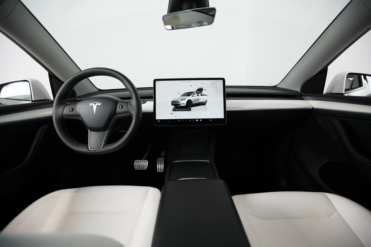 tesla-model-y-2023-eletrico-0cc