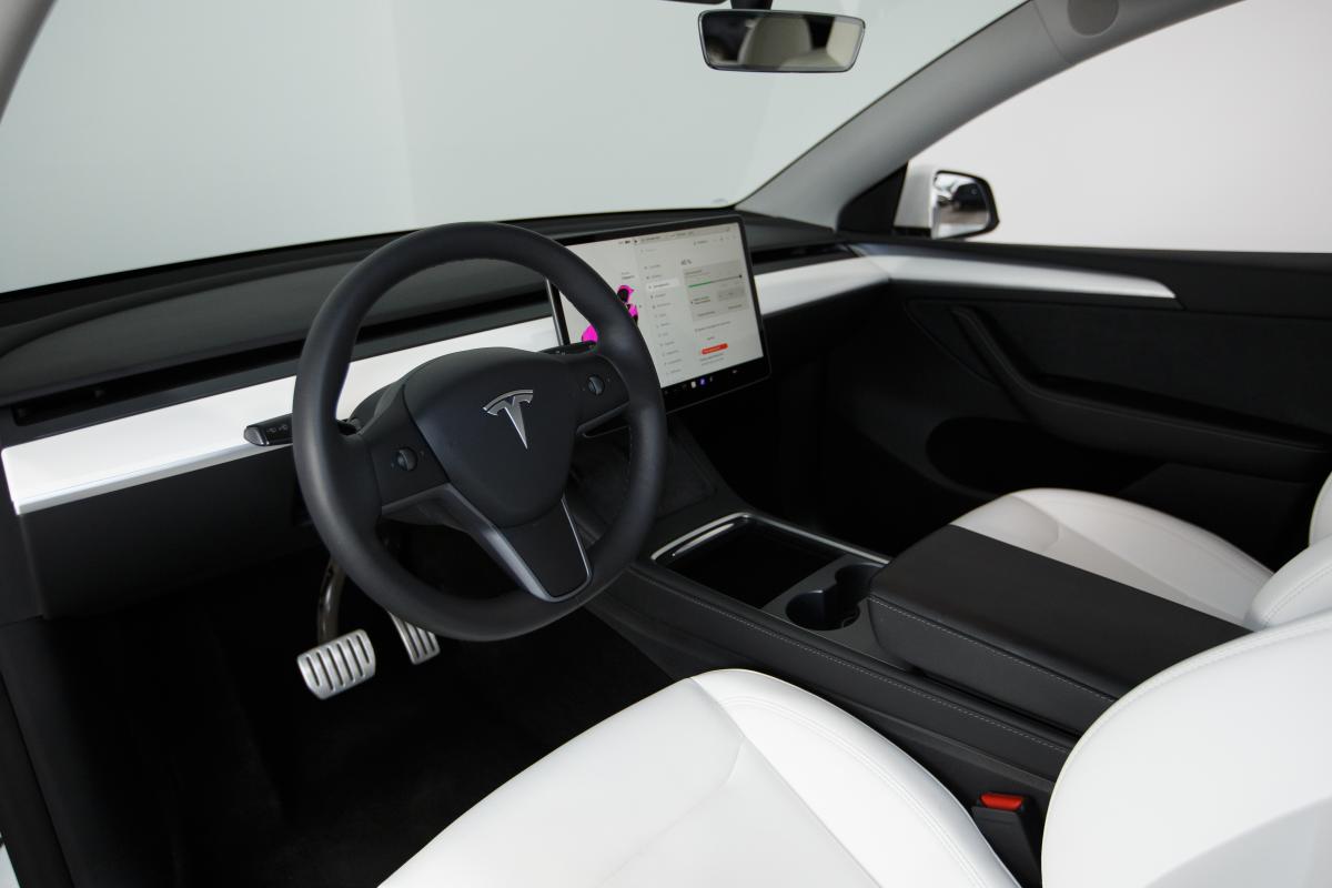 tesla-model-y-2023-eletrico-0cc