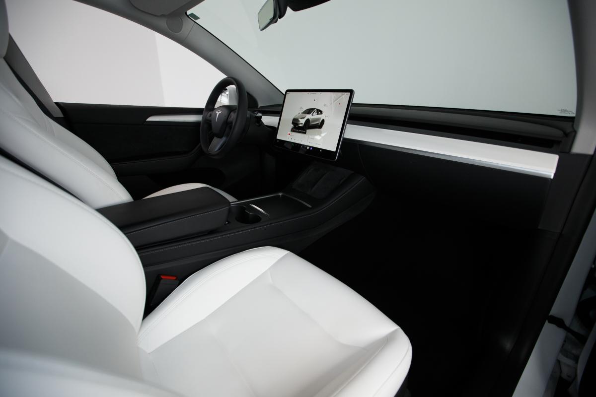tesla-model-y-2023-eletrico-0cc
