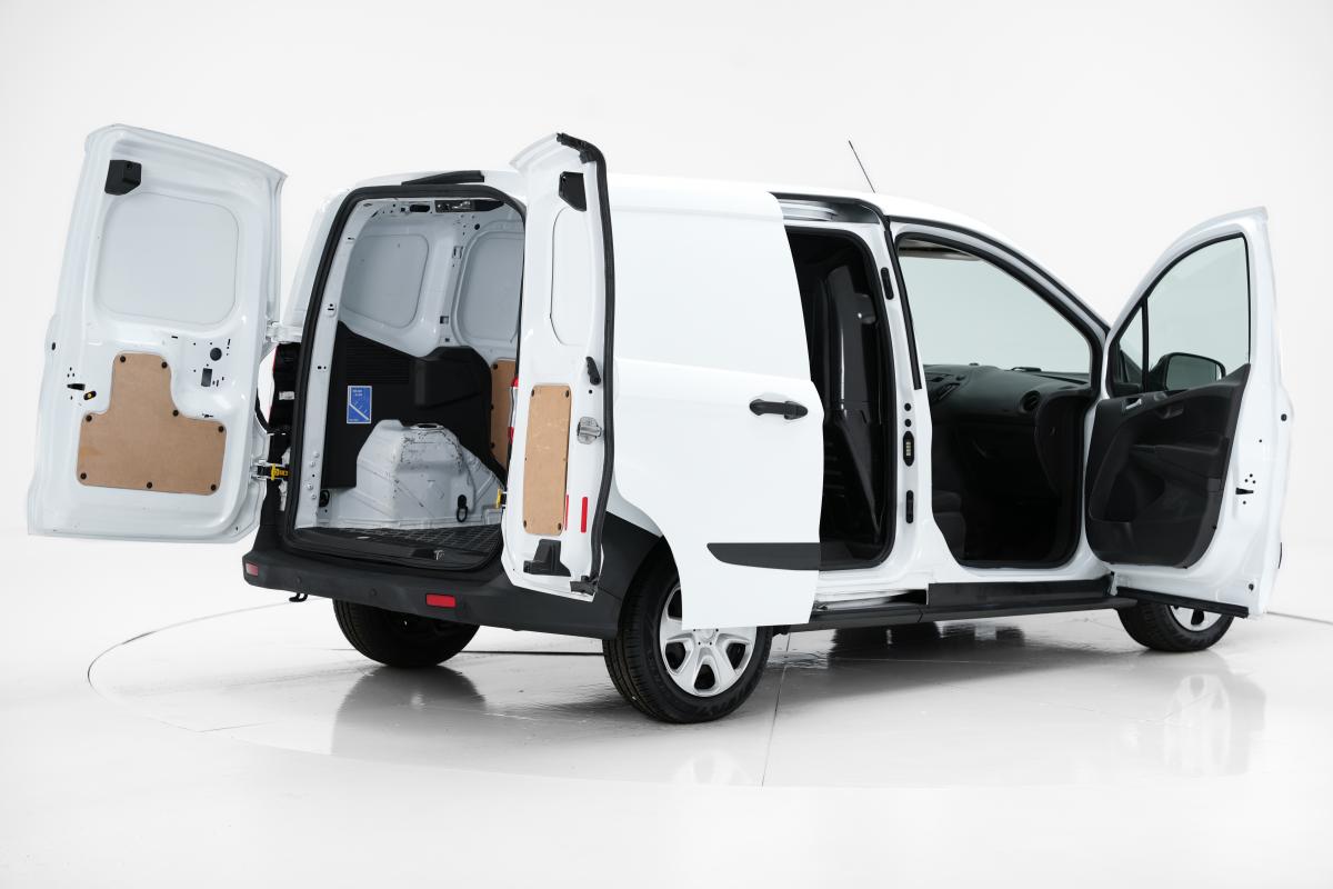 ford-transit-courier-2019-diesel-1499cc