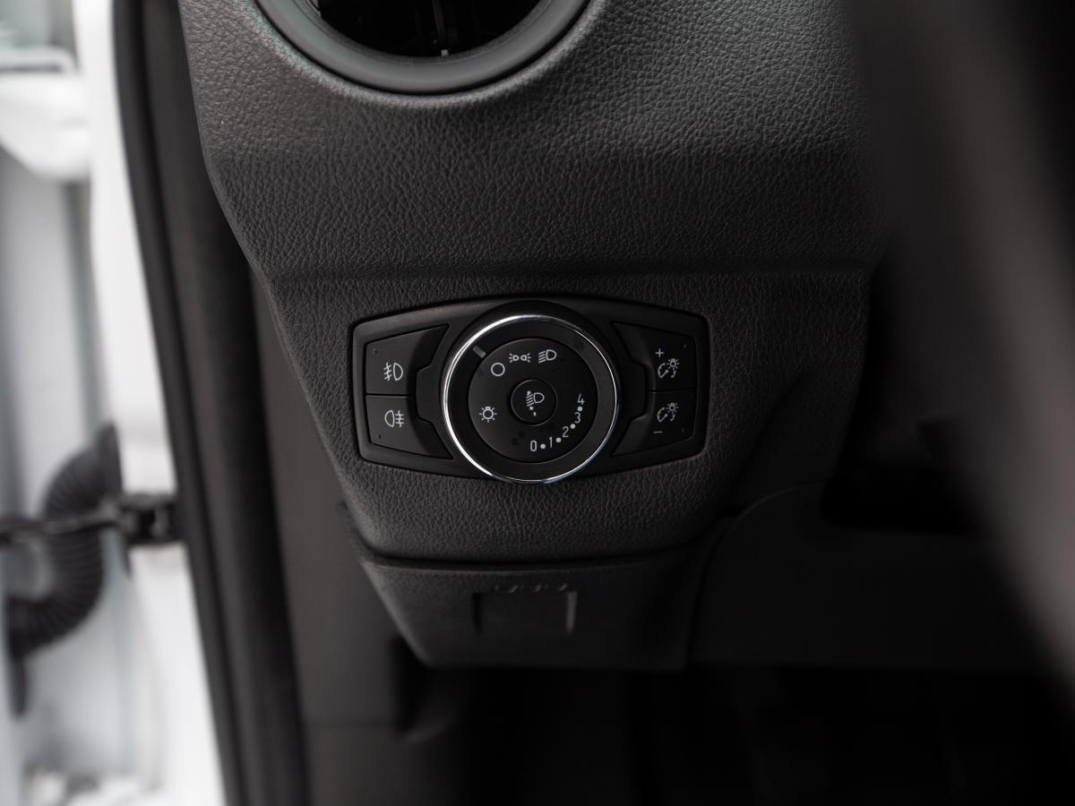 ford-transit-courier-2019-diesel-1499cc