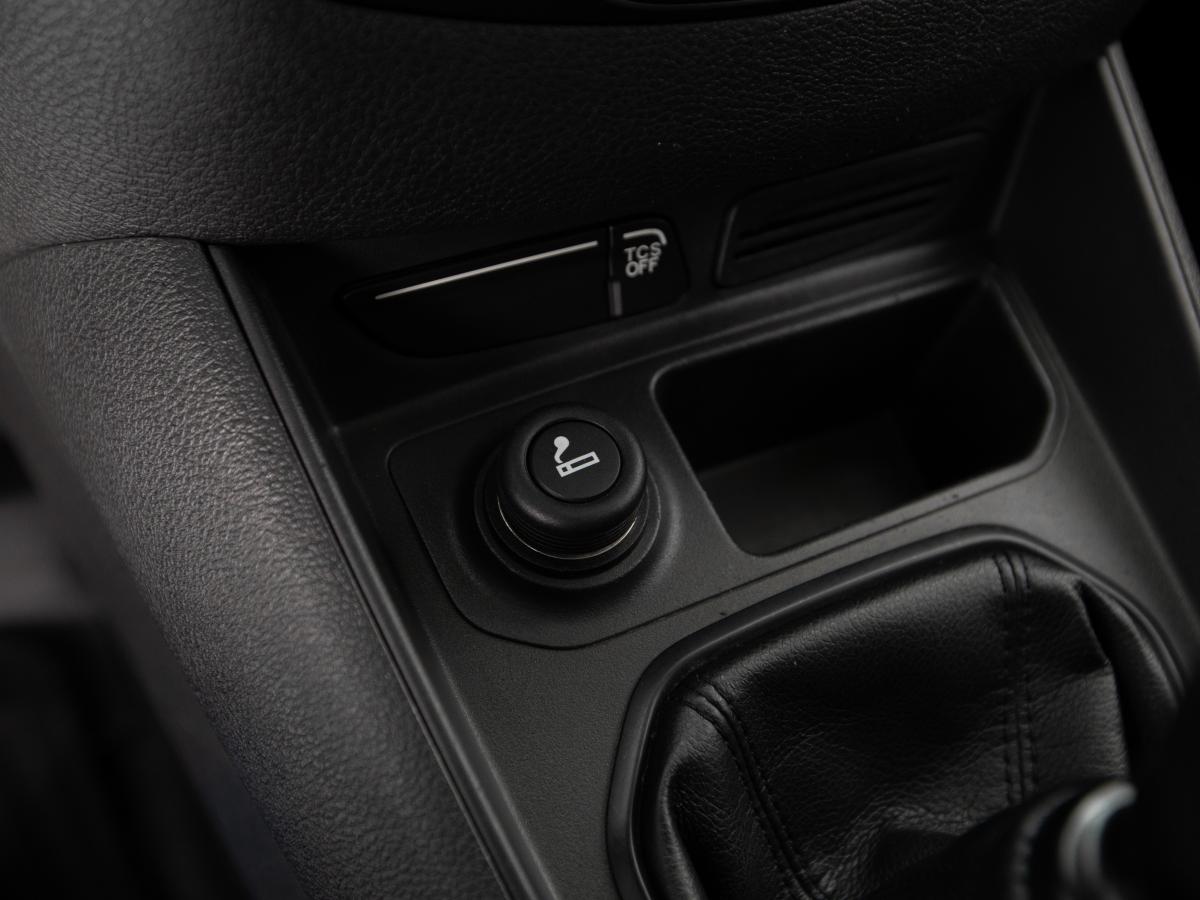 ford-transit-courier-2019-diesel-1499cc