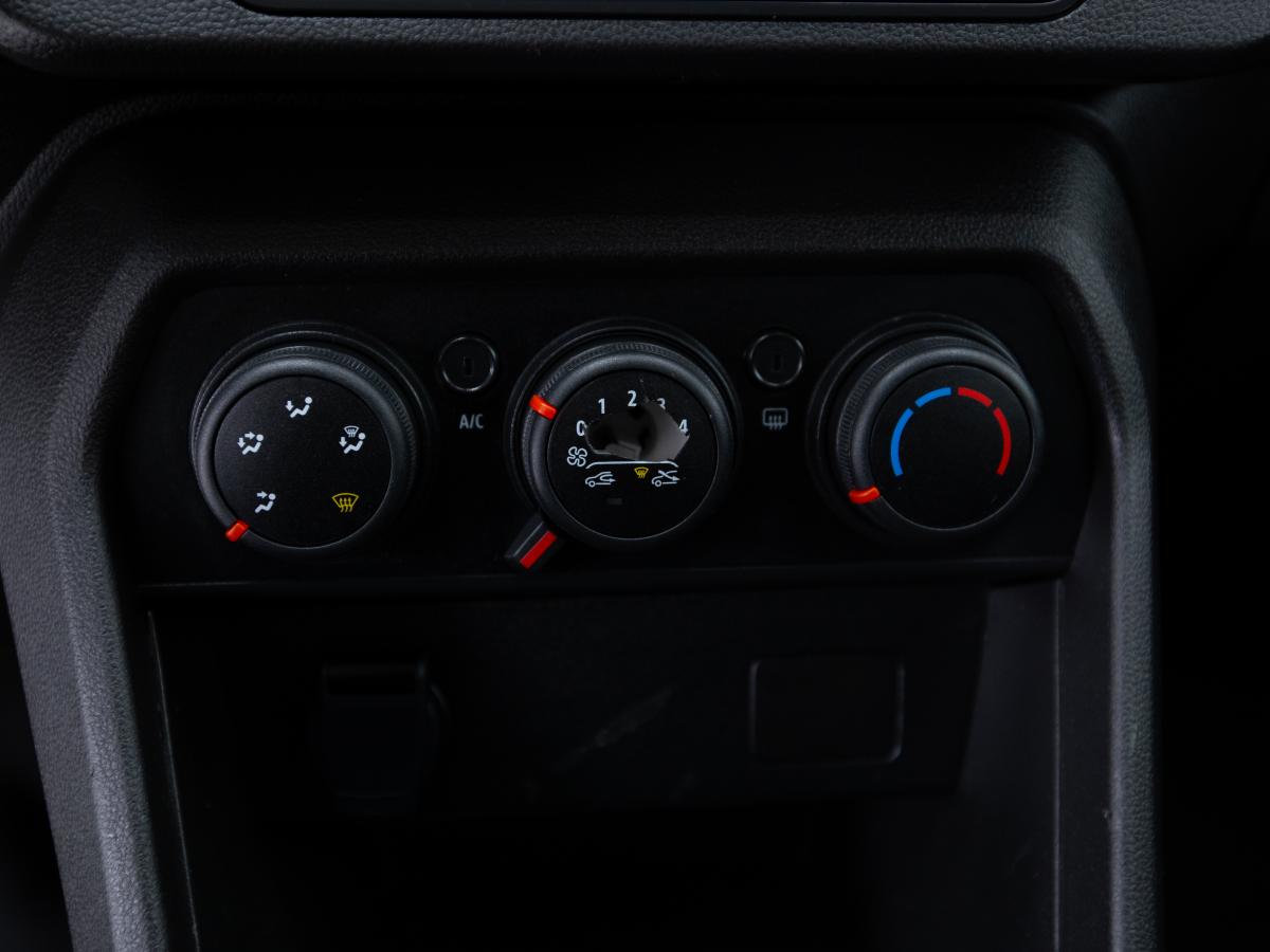 dacia-sandero-2024-gpl-999cc