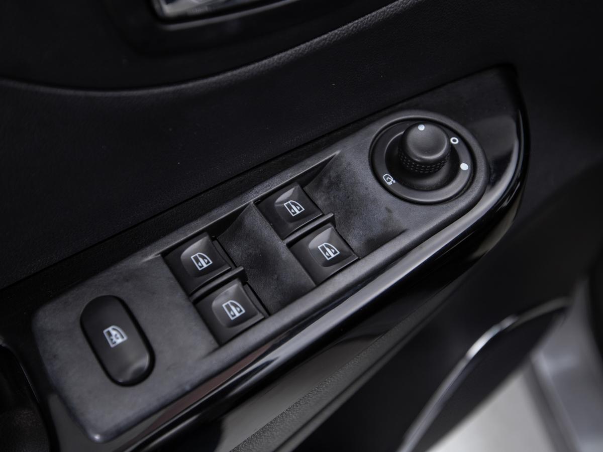 renault-captur-2016-diesel-1461cc