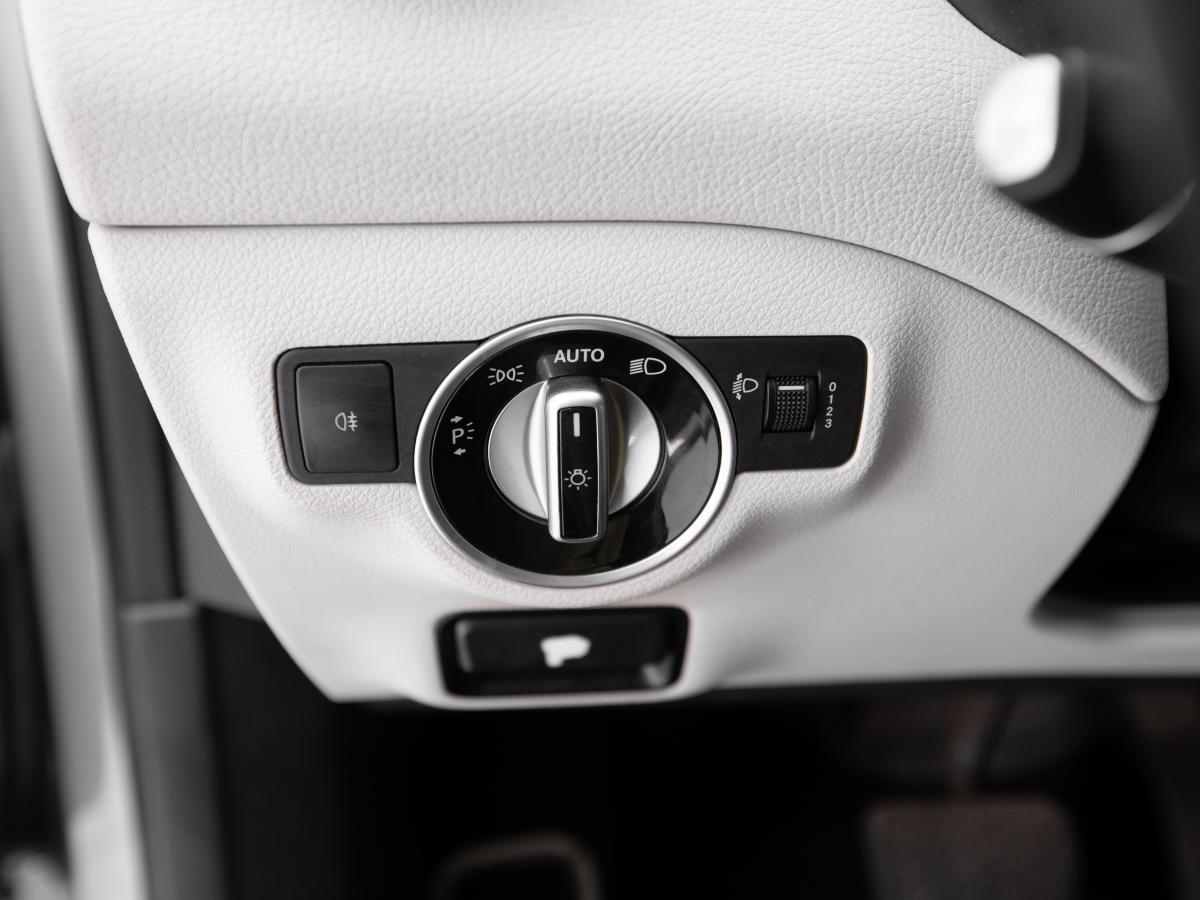 mercedes-benz-gla-2015-diesel-2143cc