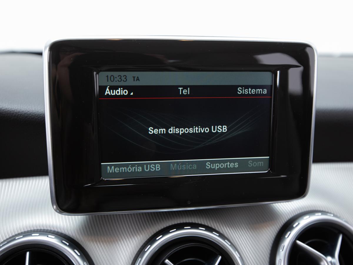 mercedes-benz-gla-2015-diesel-2143cc