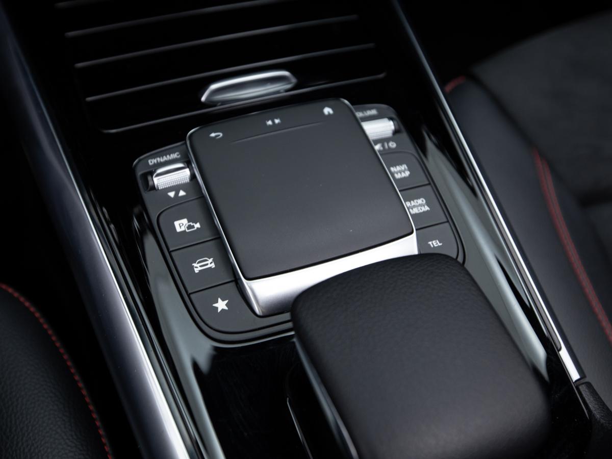 mercedes-benz-gla-2020-gasolina-1991cc