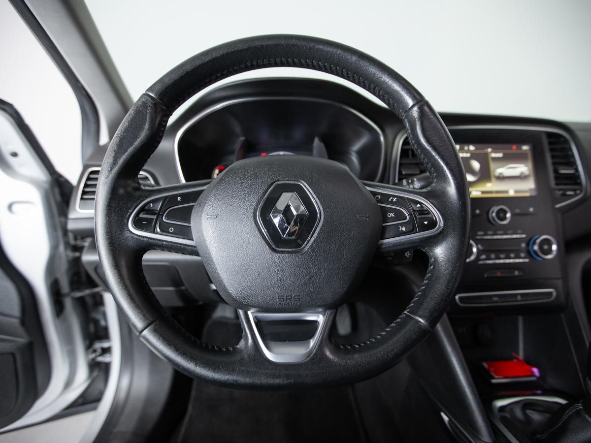 renault-megane-sport-tourer-2018-diesel-1461cc
