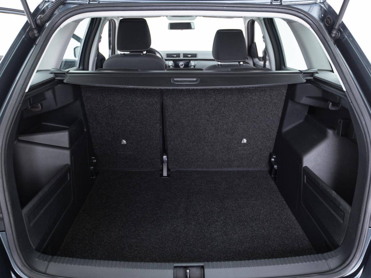 skoda-fabia-break-2021-gasolina-999cc