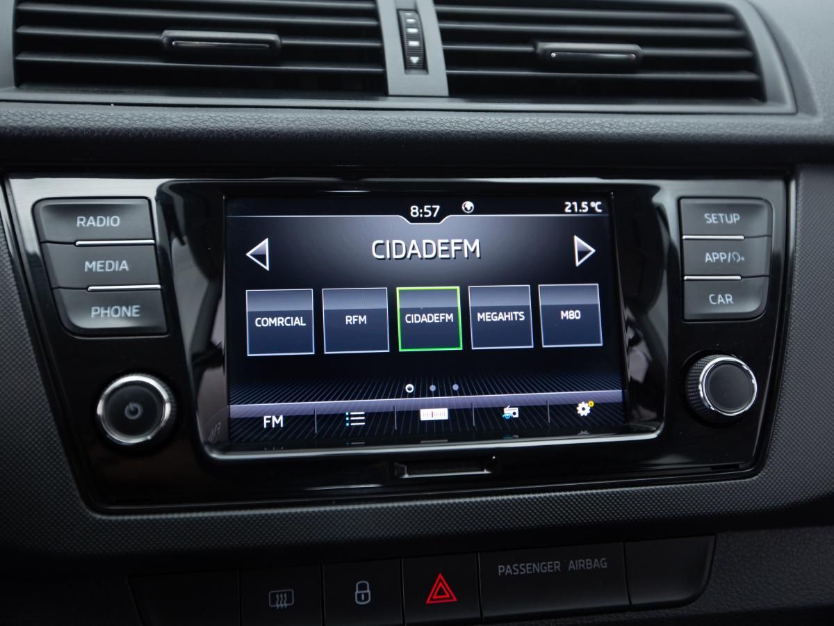 skoda-fabia-break-2021-gasolina-999cc