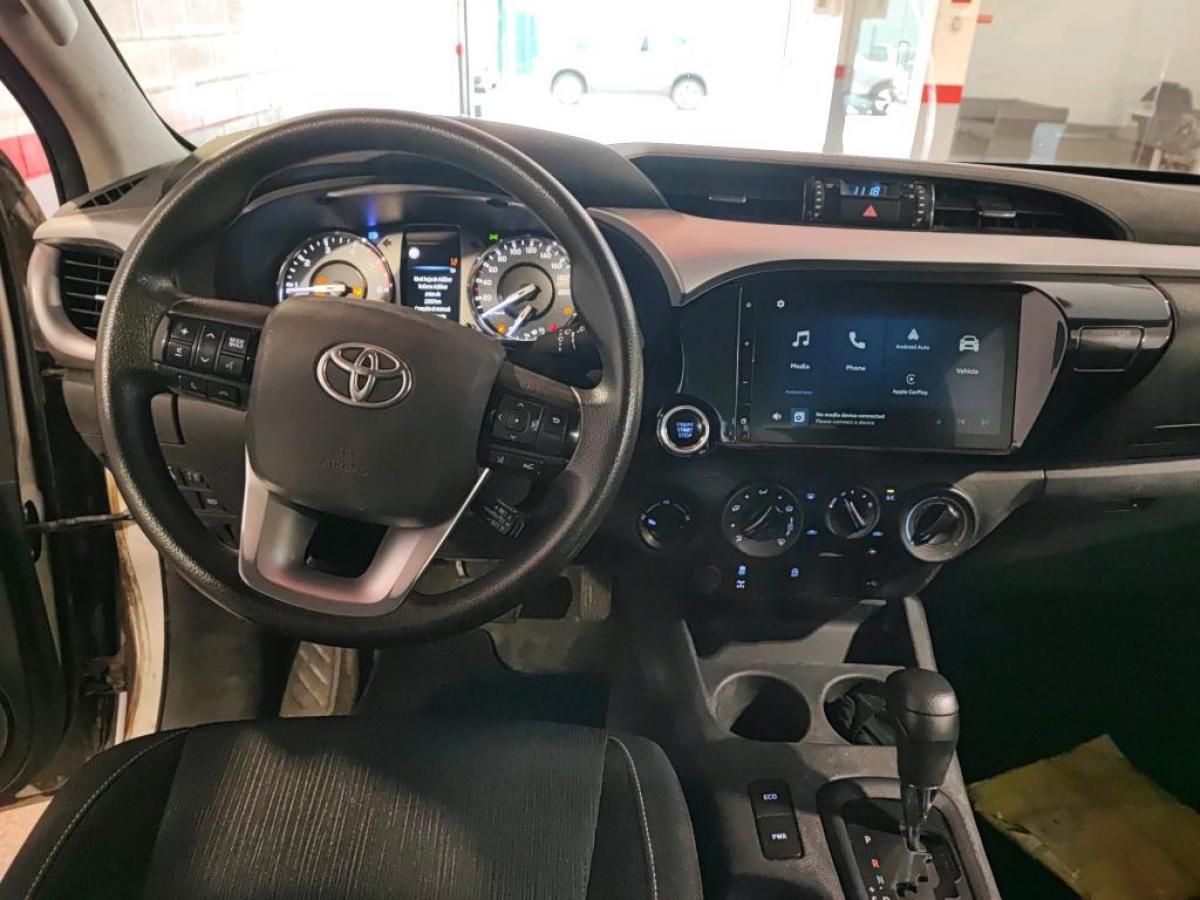 toyota-hilux-2025-diesel-2393cc