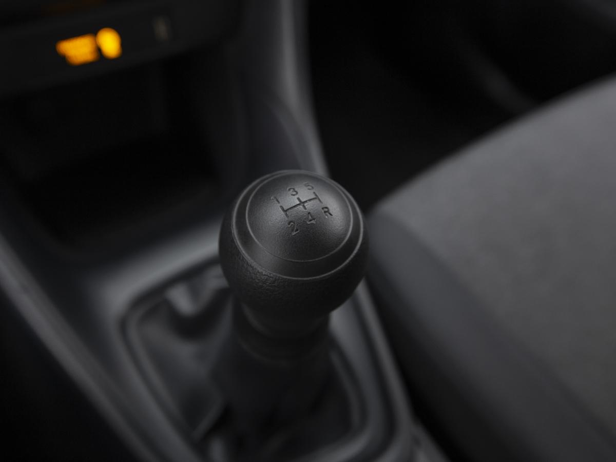 toyota-yaris-2021-gasolina-998cc