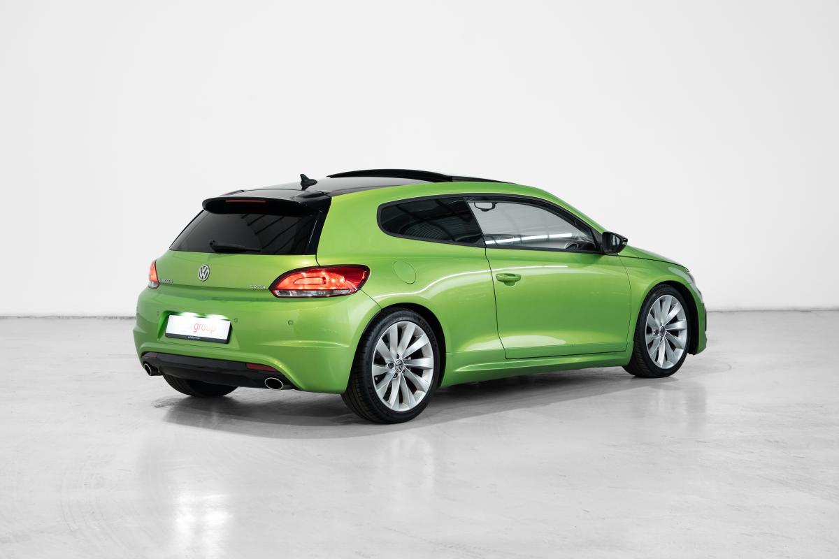 volkswagen-scirocco-2010-diesel-1968cc