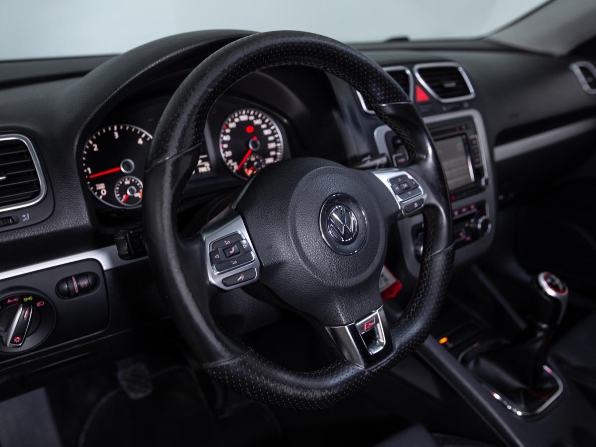volkswagen-scirocco-2010-diesel-1968cc