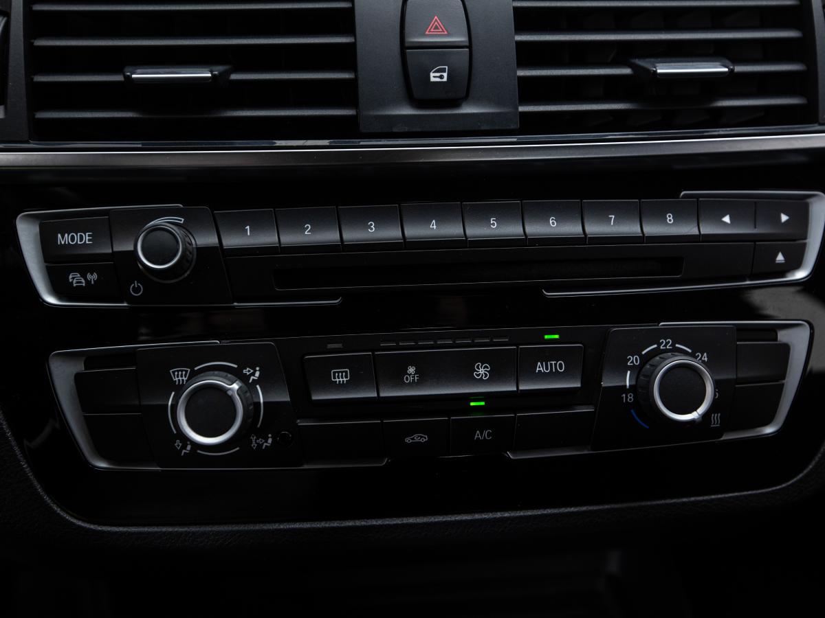 bmw-serie-1-2018-diesel-1496cc