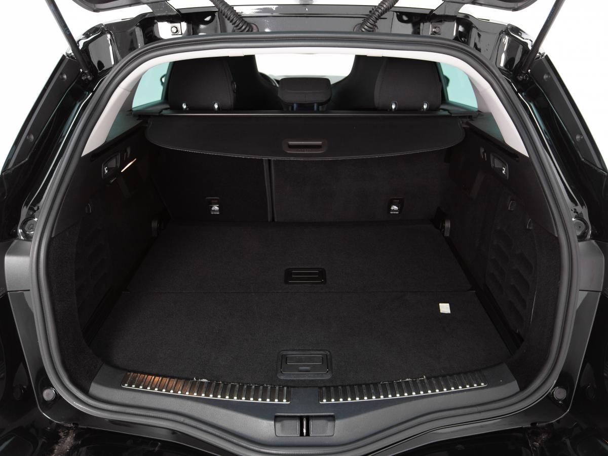 renault-megane-sport-tourer-2022-diesel-1461cc