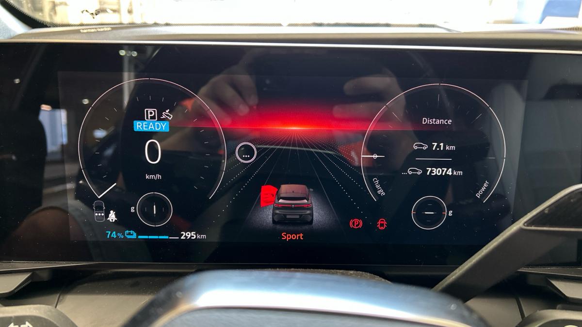 renault-megane-e-tech-2022-eletrico-0cc