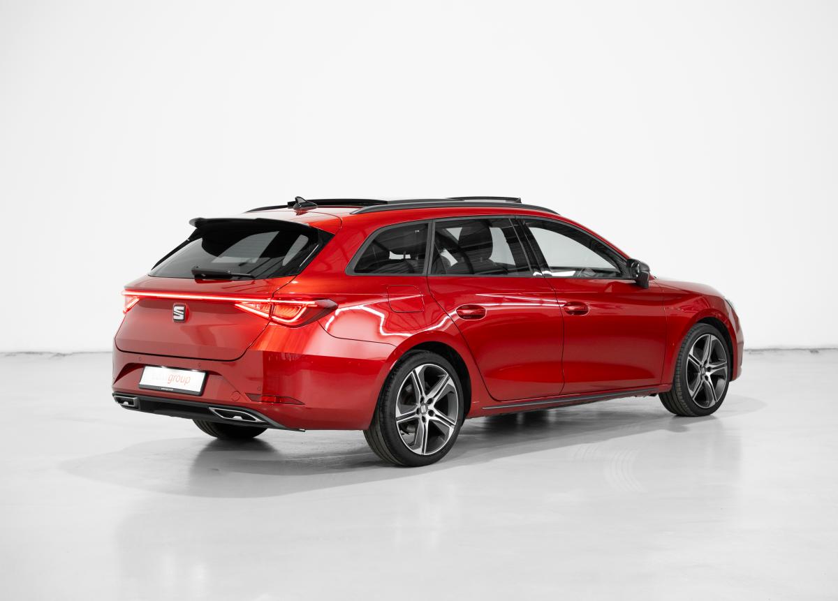 seat-leon-st-2023-diesel-1968cc