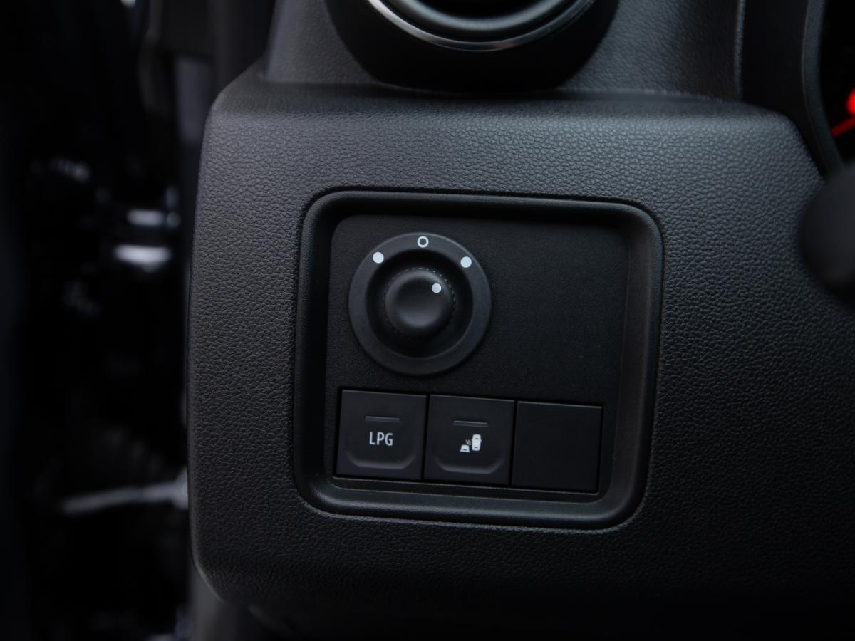 dacia-duster-2022-gpl-999cc