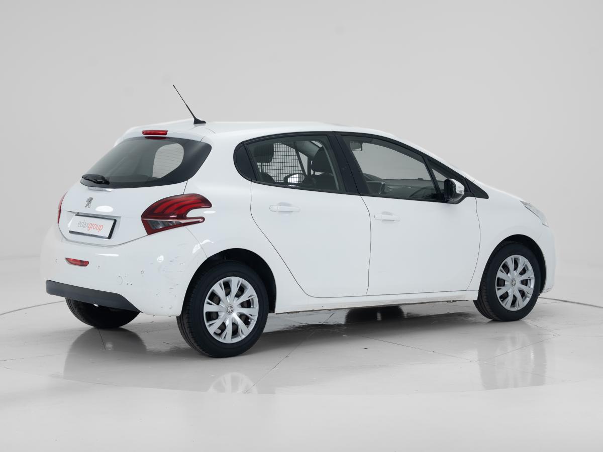 peugeot-208-2020-diesel-1499cc