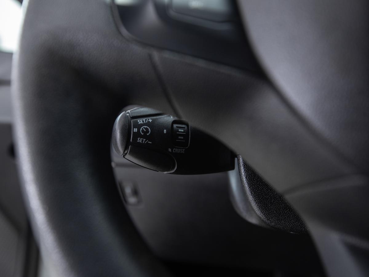 peugeot-208-2020-diesel-1499cc