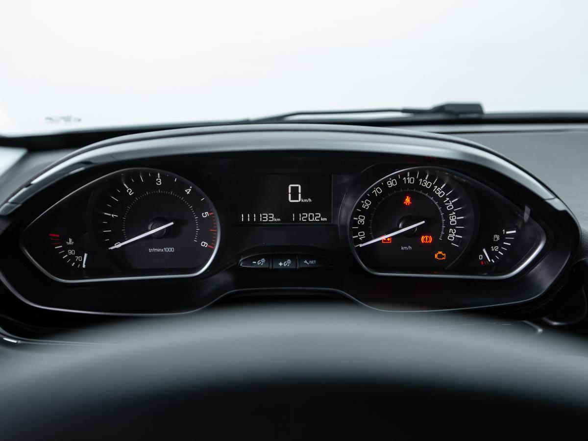 peugeot-208-2020-diesel-1499cc