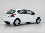 peugeot-208-2020-diesel-1499cc