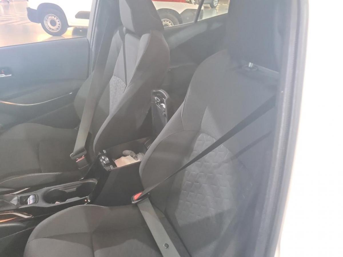 toyota-corolla-2021-hibrido-a-gasolina-1798cc