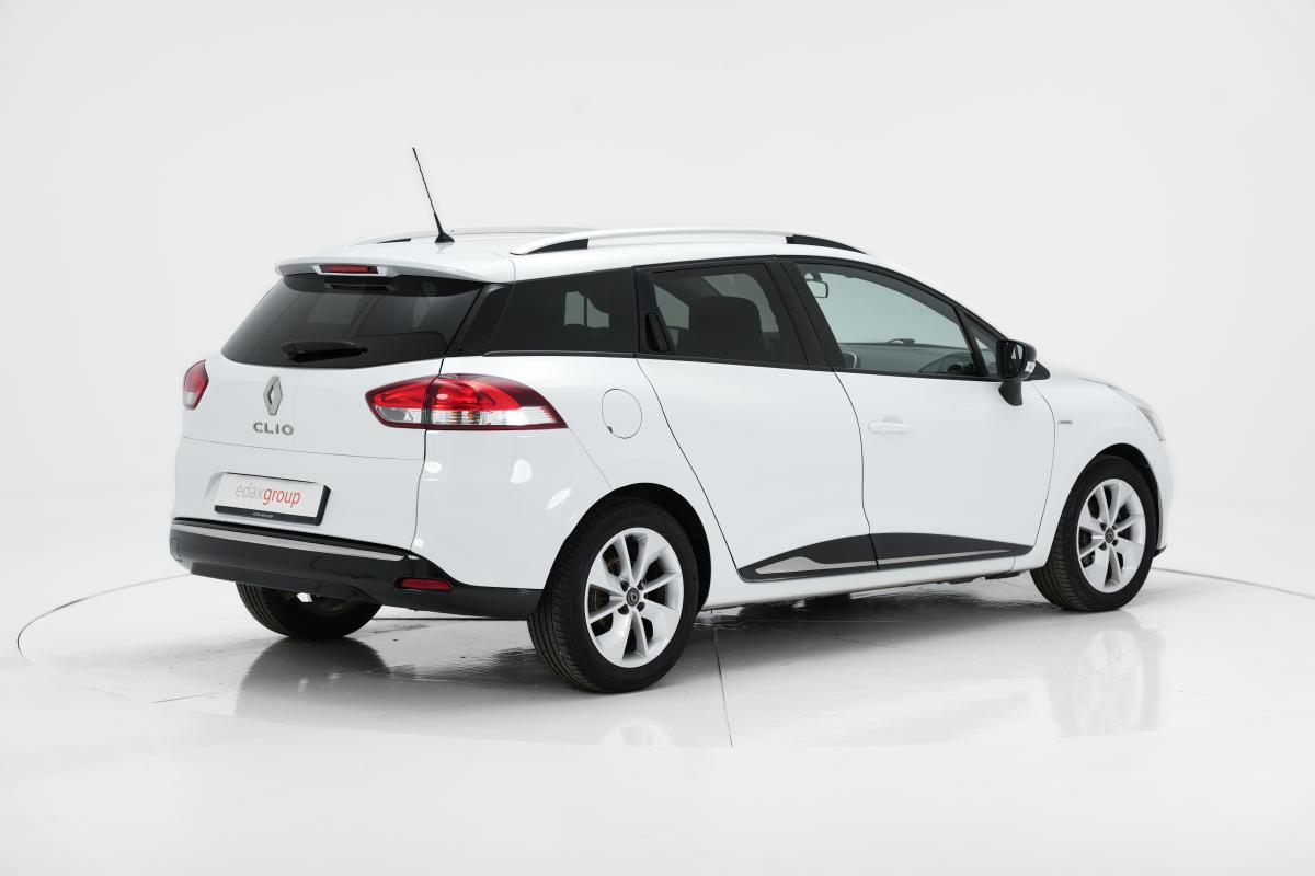 renault-clio-sport-tourer-2018-diesel-1461cc