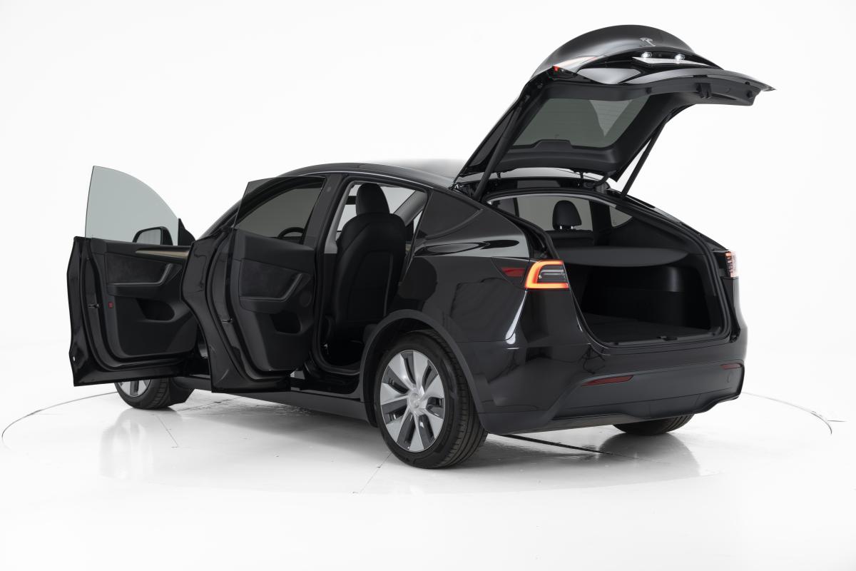 tesla-model-y-2023-eletrico-0cc
