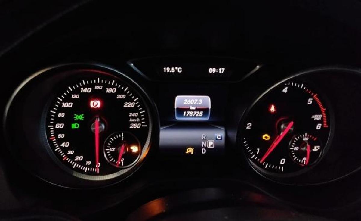 mercedes-benz-cla-2018-diesel-2143cc