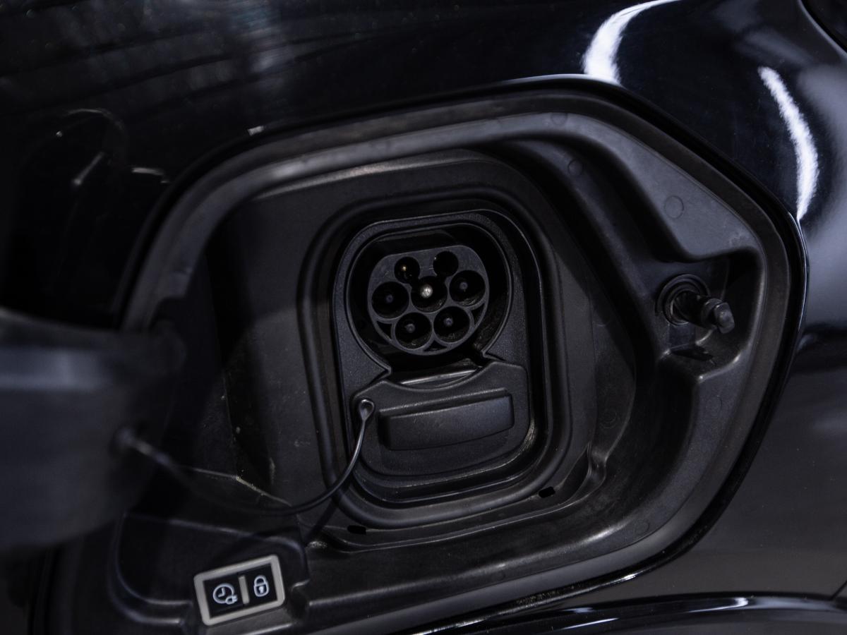 peugeot-e-208-2020-eletrico-0cc