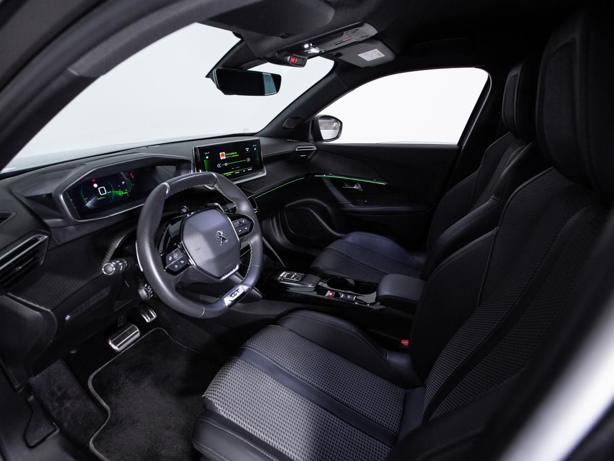 peugeot-2008-2022-gasolina-1199cc