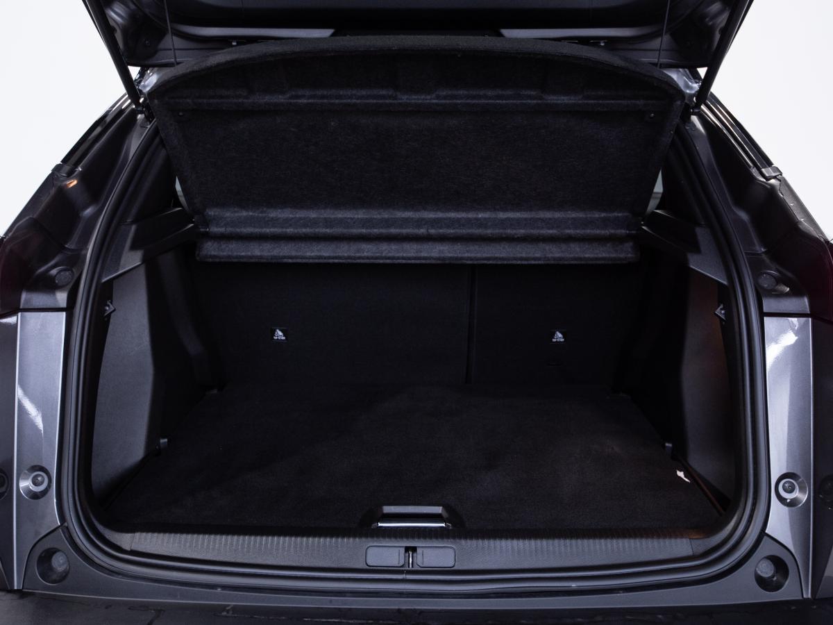 peugeot-2008-2022-gasolina-1199cc