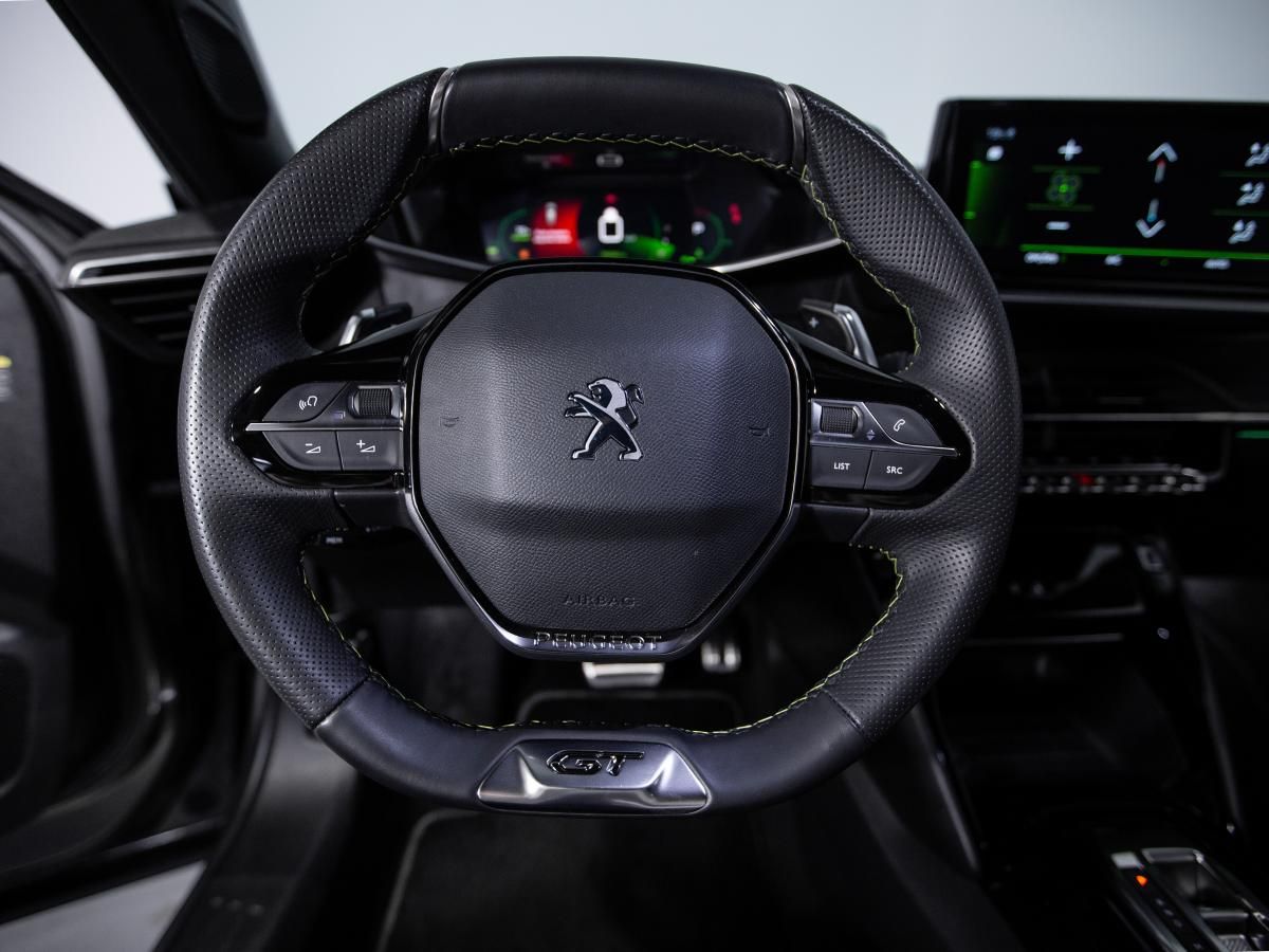 peugeot-2008-2022-gasolina-1199cc
