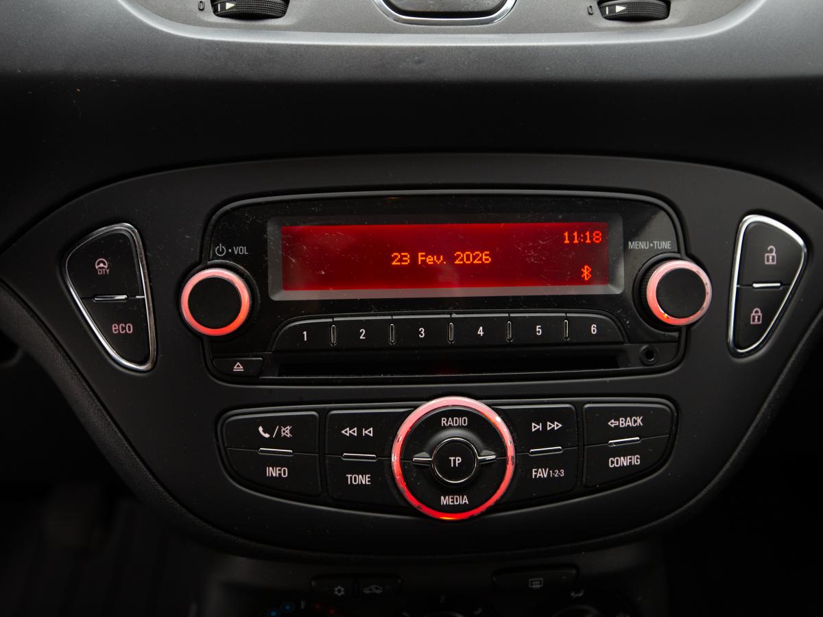 opel-corsa-van-2017-diesel-1248cc