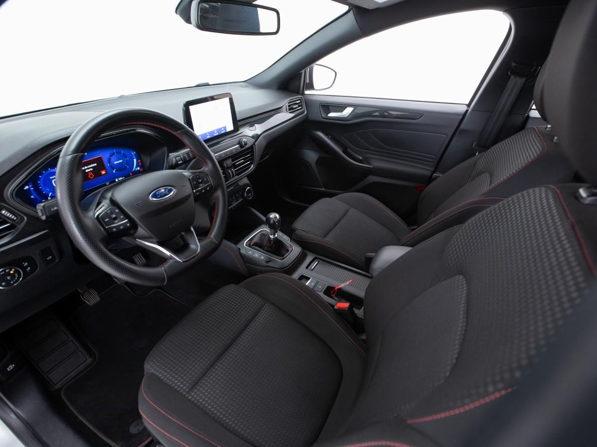 ford-focus-sw-2022-diesel-1499cc