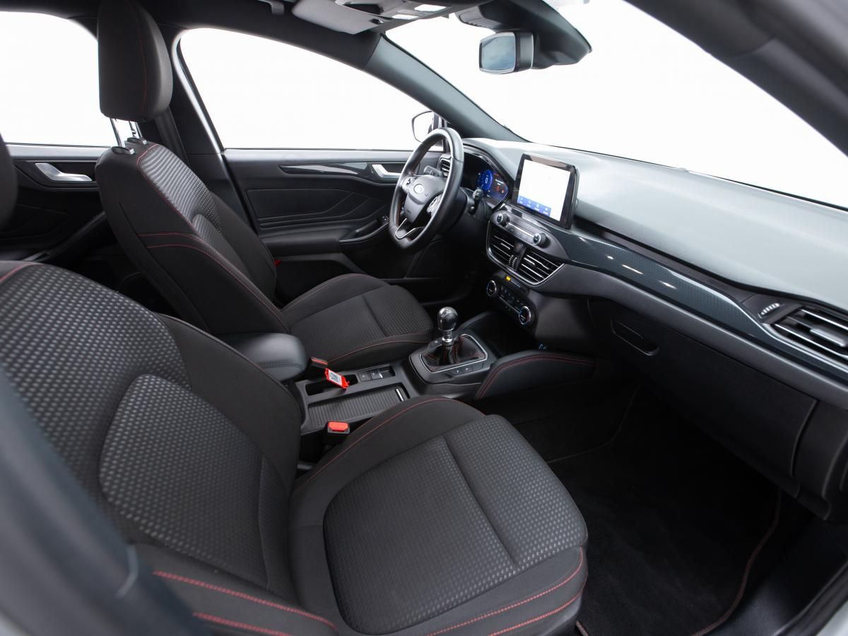 ford-focus-sw-2022-diesel-1499cc