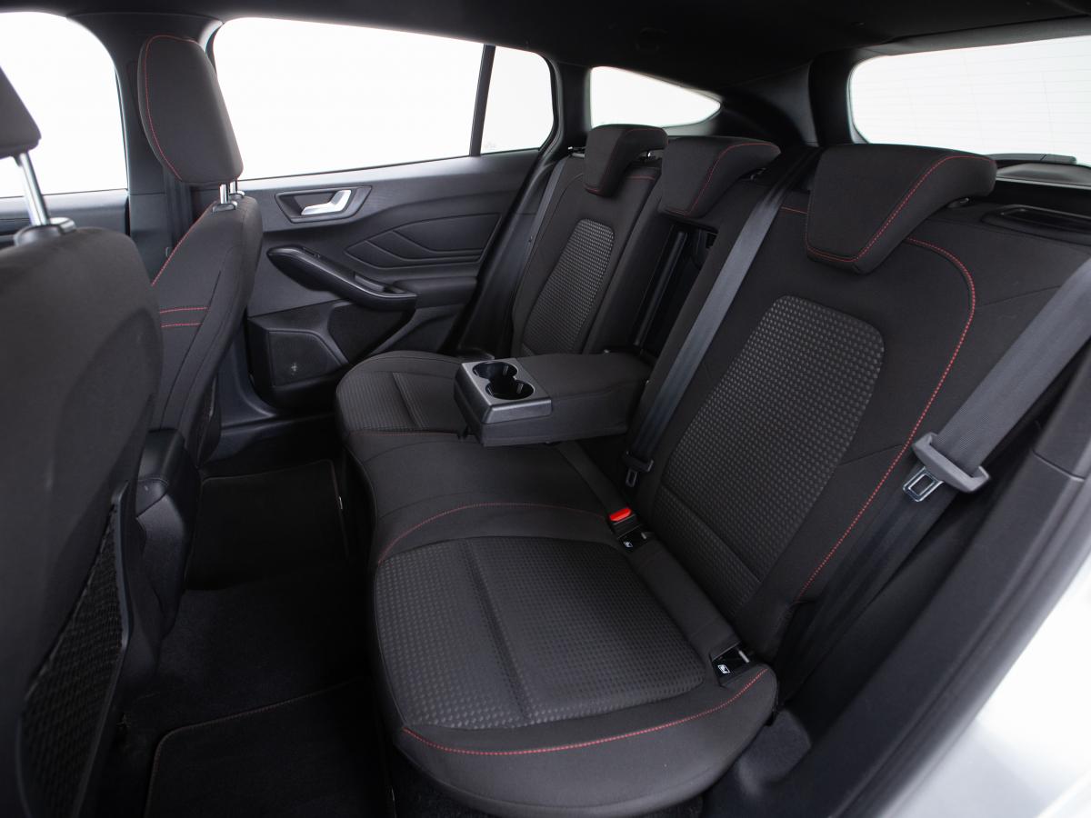 ford-focus-sw-2022-diesel-1499cc