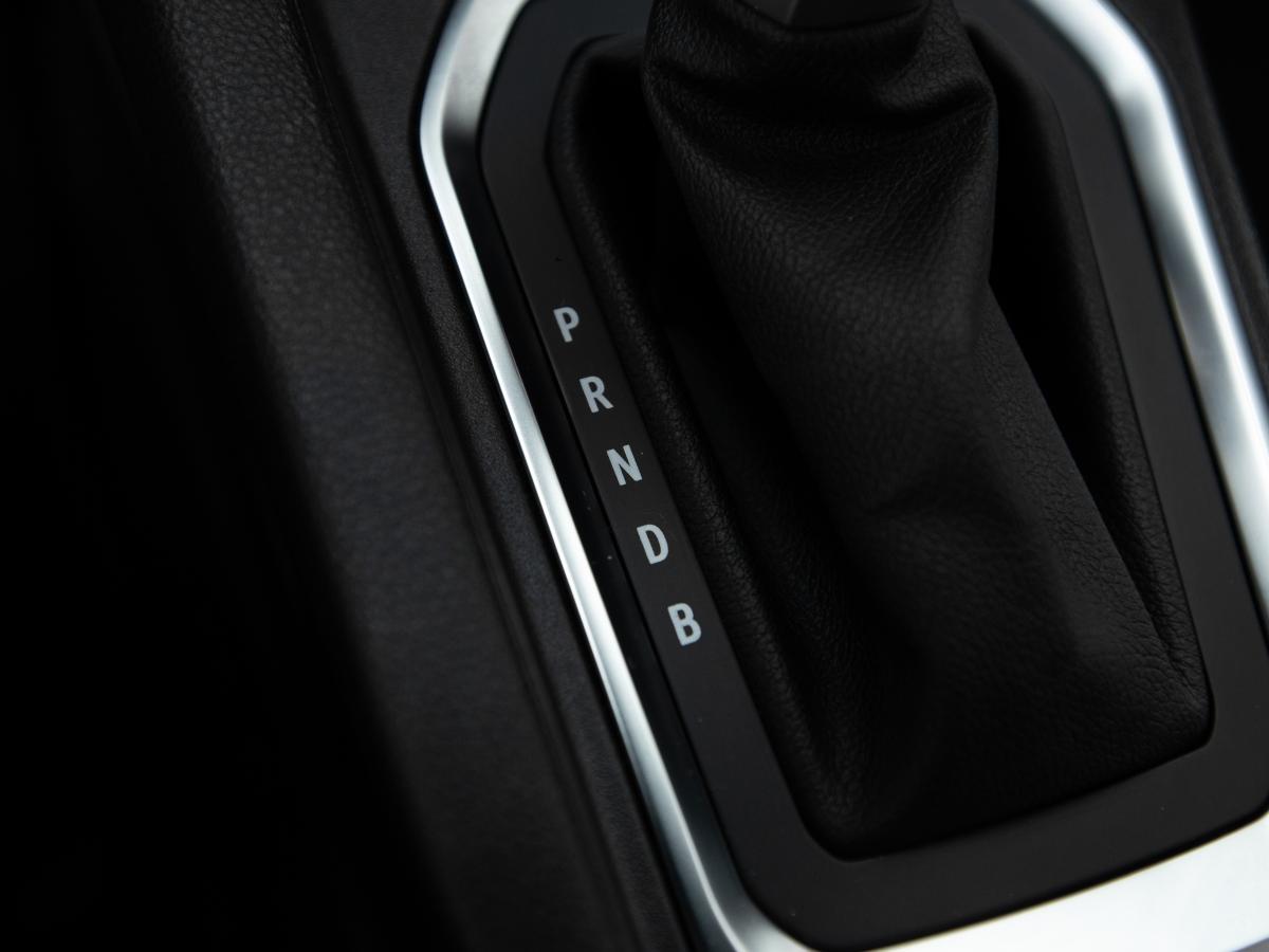 renault-clio-2022-hibrido-a-gasolina-1598cc