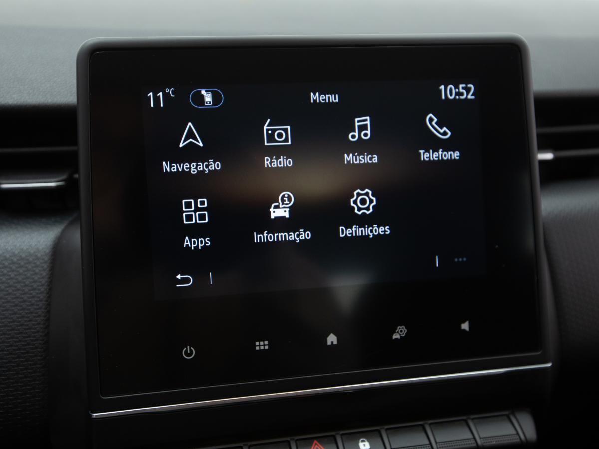 renault-clio-2022-hibrido-a-gasolina-1598cc