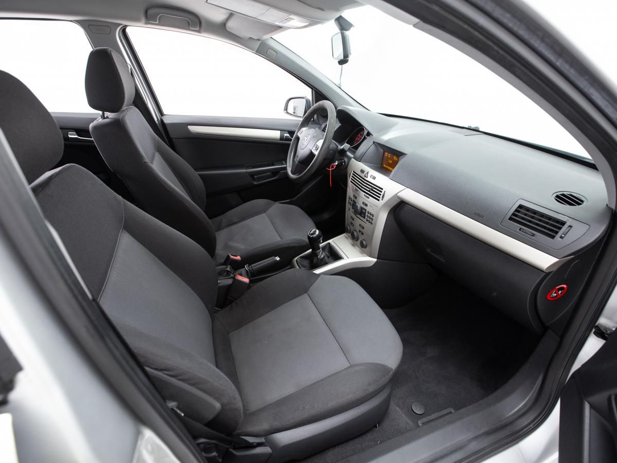 opel-astra-2008-gasolina-1364cc